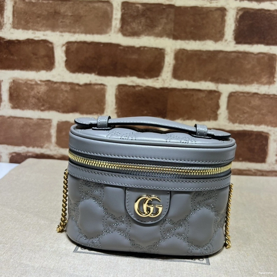Hyper Peter GUCCI Matelassé GG handle mini bag top 0802